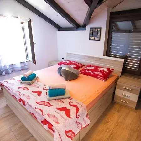 House Ivana Semesterbostad Milna (Brac)